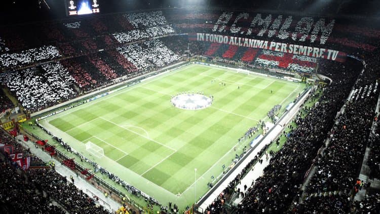 Futbolchi vafoti sababli Italiyadagi barcha o‘yinlar qoldirildi. Milan derbisi ham