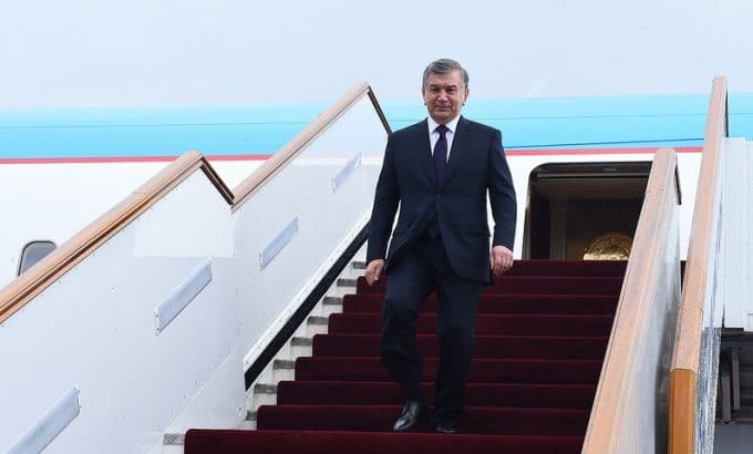 Shavkat Mirziyoyev Hindistonga boradi