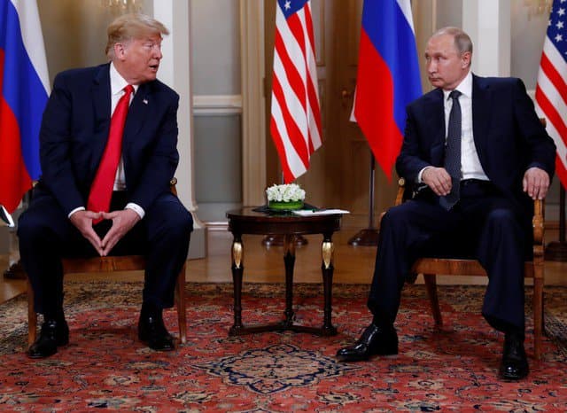 Xelsinkida Tramp va Putin uchrashuvi boshlandi