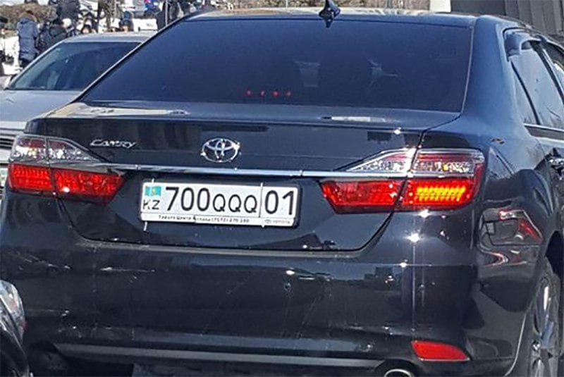 «Chiroyli» avtoraqamlar savdosi: Qozog‘iston va O‘zbekiston taqqoslanganda