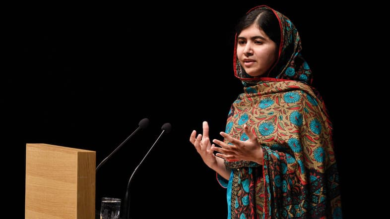 Malala Yusufzoy jangarilar hujumiga uchraganidan so‘ng ilk marta Pokistonga keldi