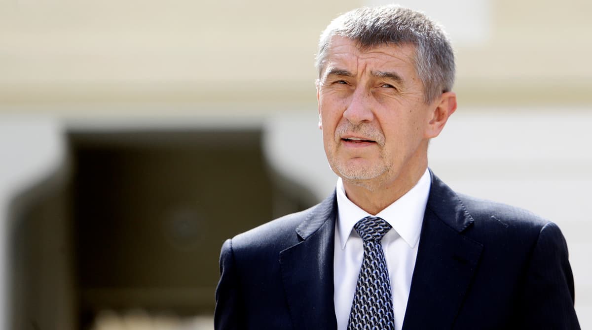 OAV: Chexiya bosh vazirining o‘g‘li Qrimda ushlab turilgan
