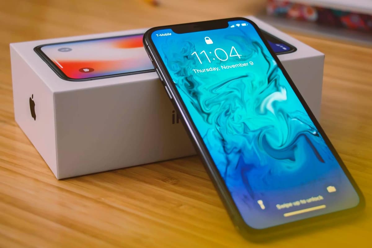Apple sentabrda iPhone’ning uchta yangi modelini taqdim qiladi 