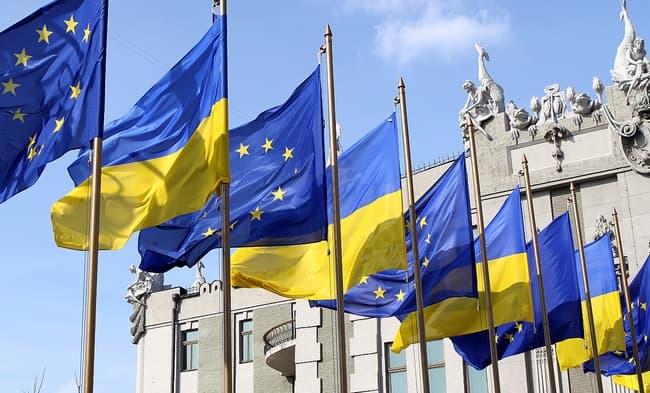 Украинанинг Евроиттифоққа кириш имкониятлари чамаланди