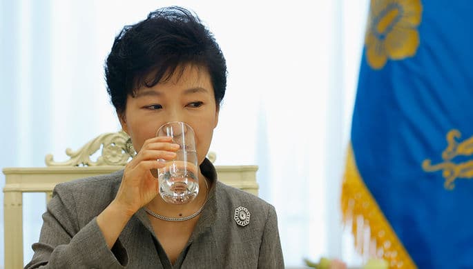 Janubiy Koreya prokuraturasi sobiq prezident uchun 30 yil so‘radi