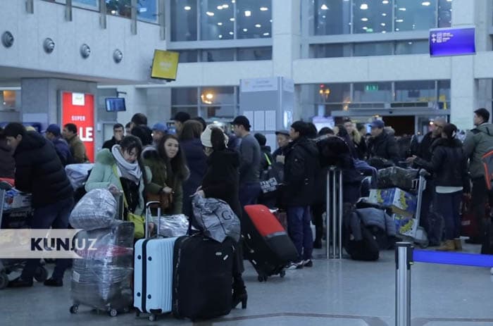 Aeroportda xo‘mrayib kutib oluvchi chegarachilar nega tabassum qila olmaydi?