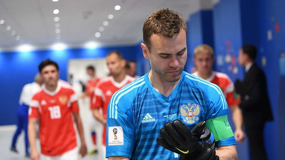 Akinfeyev xalqaro faoliyatini yakunladi