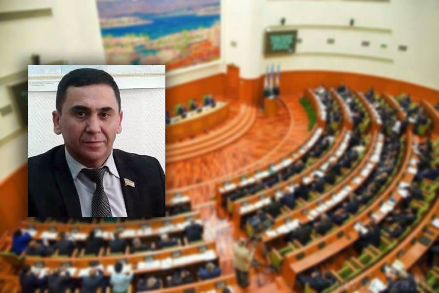 Олий Мажлис депутати коррупция ва порахўрлик борасида фикрлари билан ўртоқлашди