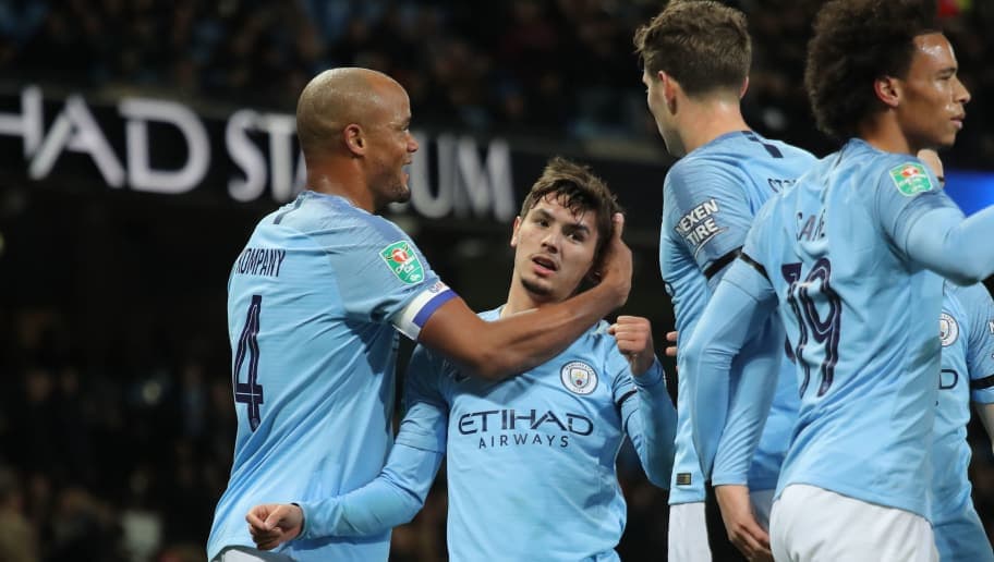 «Manchester Siti» 19 yoshli hujumchisining dubli evaziga Liga kubogi chorak finaliga yo‘l oldi
