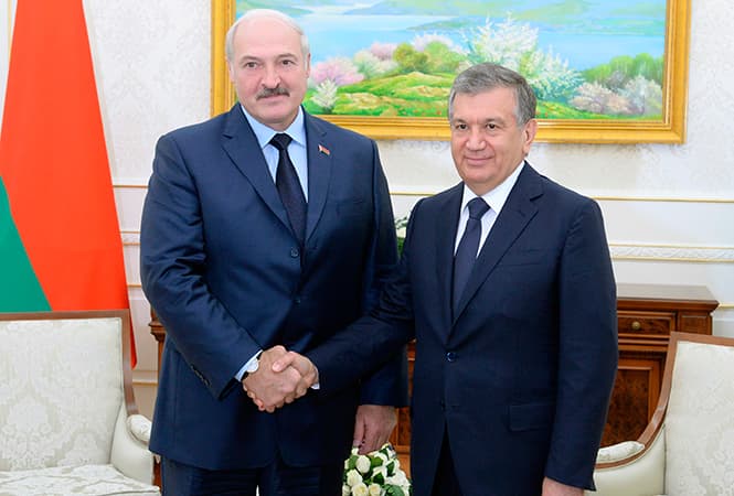 Aleksandr Lukashenko Shavkat Mirziyoyevni tabrikladi