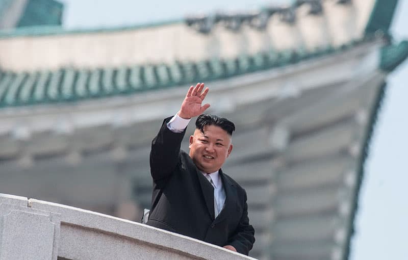 Kim Chen In Putinni tabrikladi