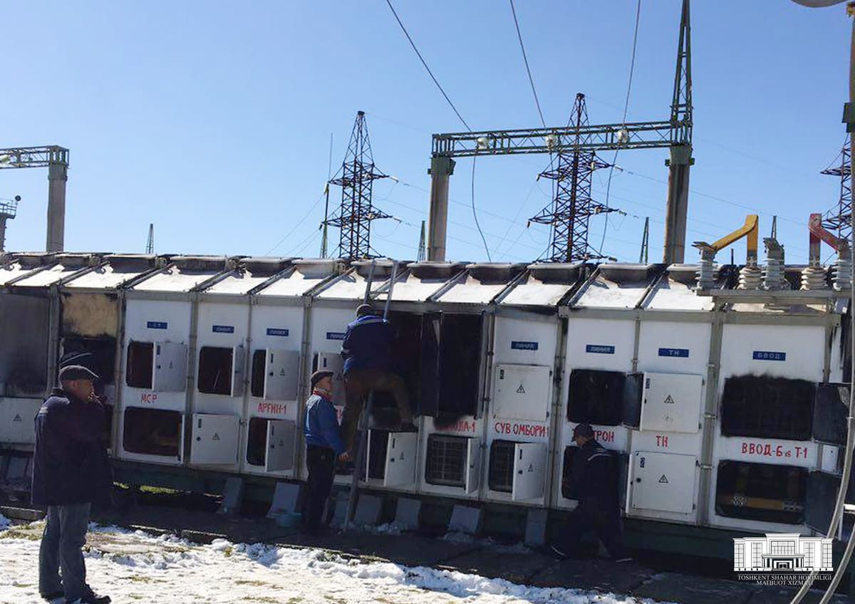Под Ташкентом на электростанции произошел пожар, часть столицы осталась без воды