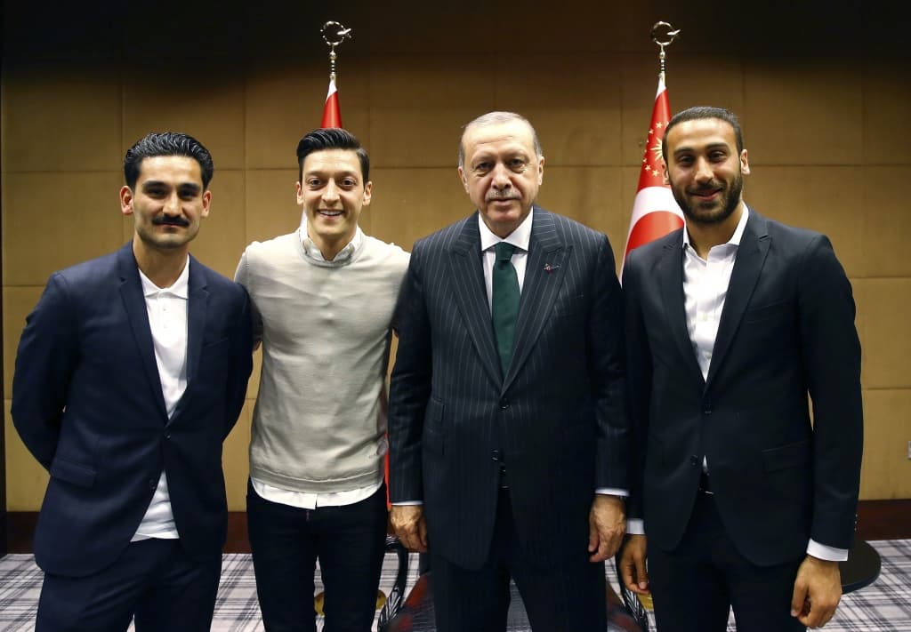 O‘zil mojarosi. Klopp Erdo‘g‘anni ayblab chiqdi