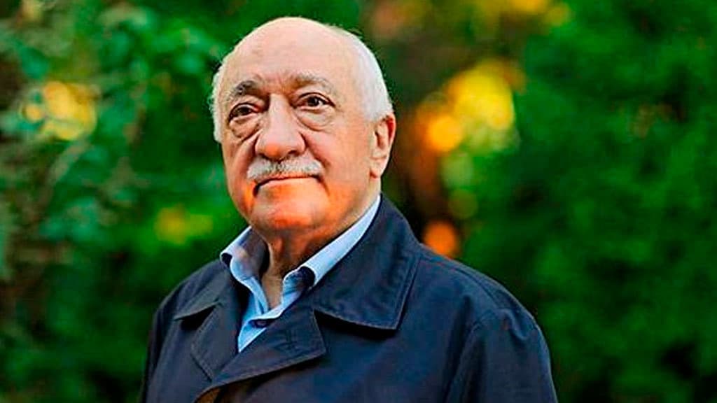 Turkiya 83 ta davlatdan Gulen tarafdorlarining topshirilishini talab qildi