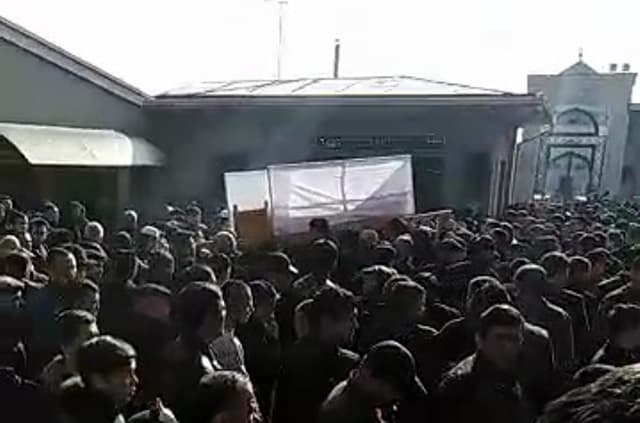 Видео: Обида Асомова проводили в последний путь