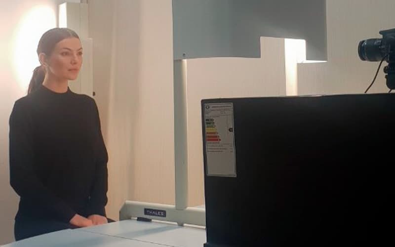 IIB: Nadya Nepomnyashaya xorijga chiqish pasportini olish uchun murojaat qildi