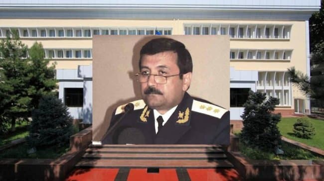 В Узбекистане начался суд над бывшим генпрокурором Рашидом Кадыровым, его сына разыскивают