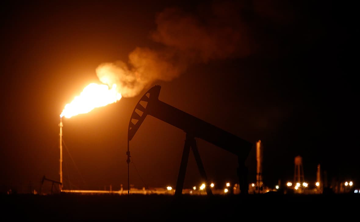 Нефть нархи 4 йил ичида биринчи марта 74 доллардан ошди