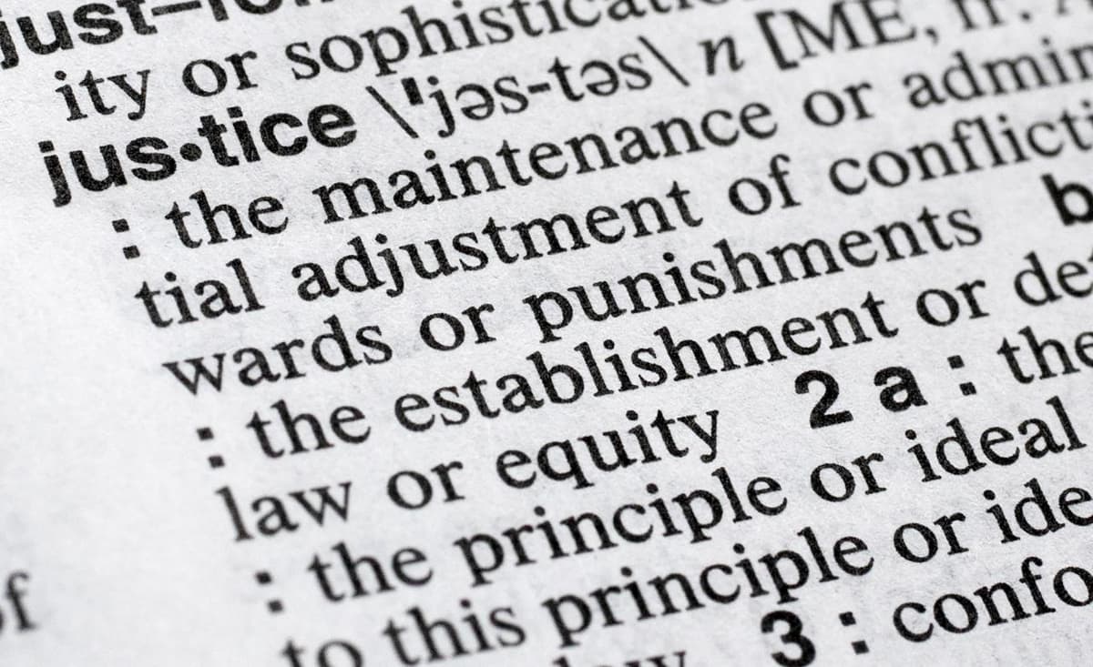 Merriam-Webster lug‘ati yil so‘zini tanladi