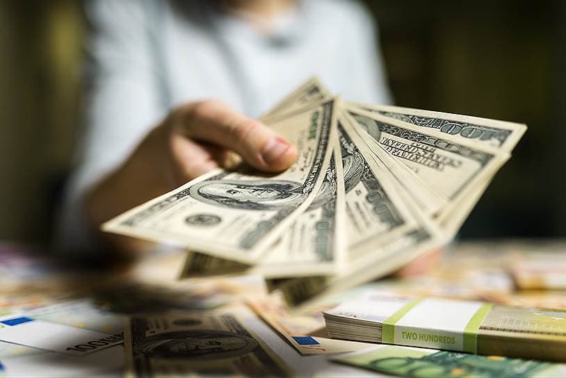 Dollardagi omonatlar bo‘yicha foiz stavkalari fevral oyidan beri birinchi marta o‘sdi