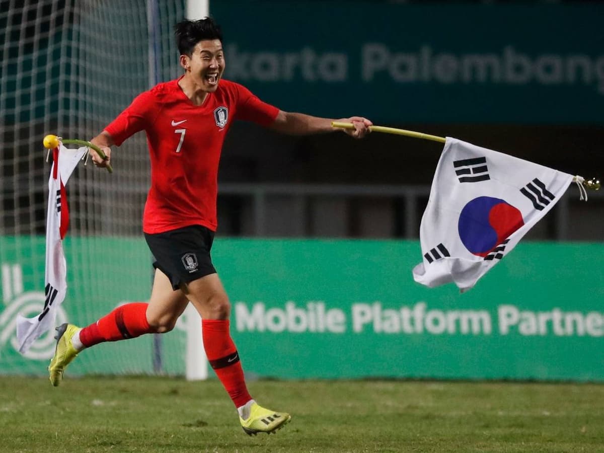 Osiyo o‘yinlari. Janubiy Koreya futbolda bosh sovrinni qo‘lga kiritdi, Son Hyon Min harbiy xizmatdan qutuldi