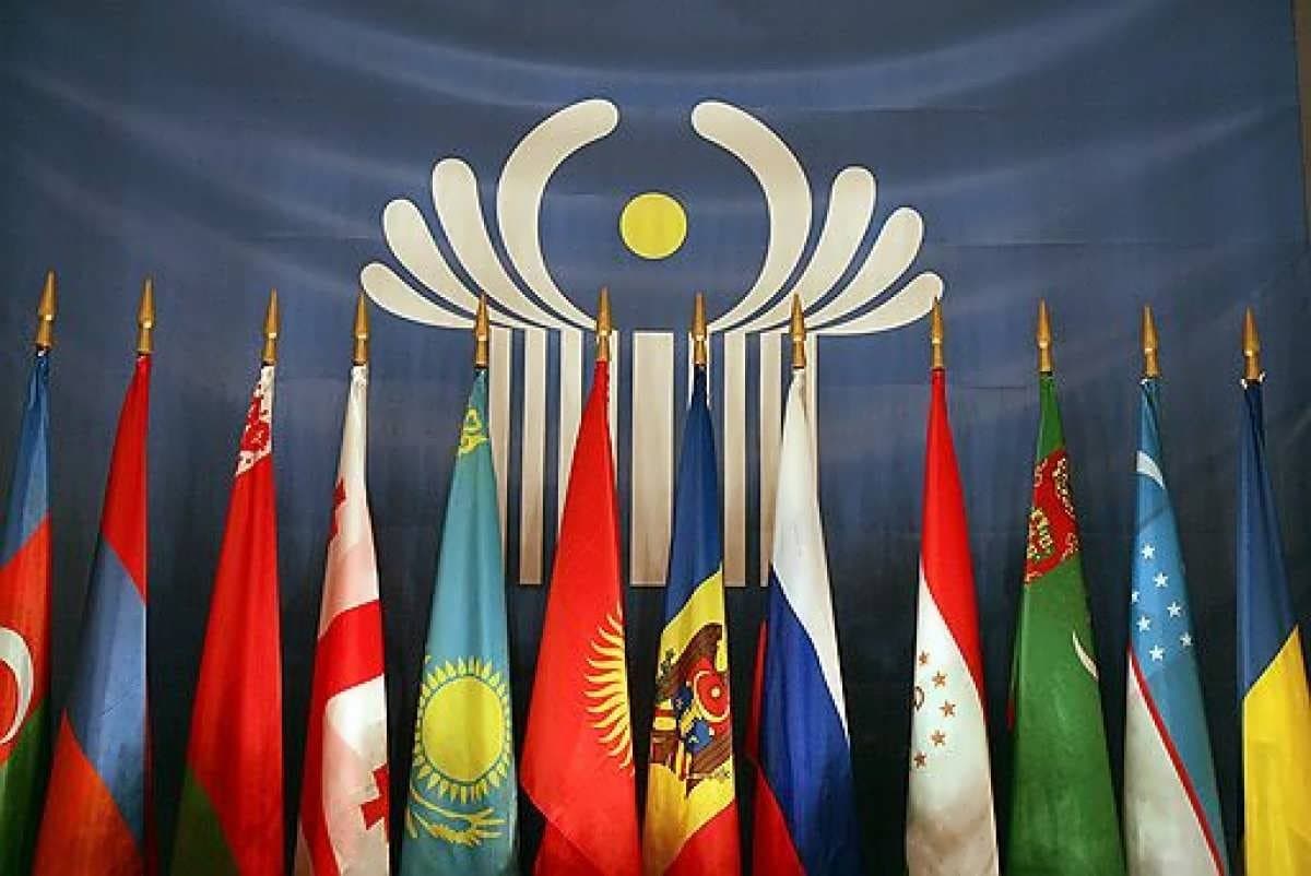 Ukraina MDH ustav organlaridagi vakolatxonasini yopdi