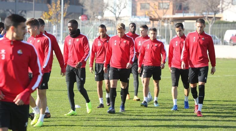 Ispaniya klubini bir yo‘la barcha futbolchilar tark etdi