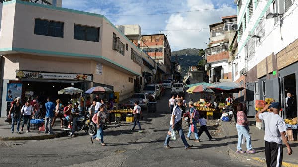 Venesuela sanksiyalar sababli 350 mlrd dollarlik ziyon ko‘rgani ma'lum qilindi   