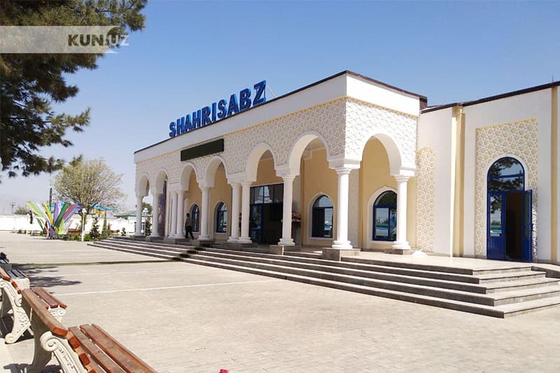 “Afrosiyob”da OAV xodimlari uchun tashkil etilgan mediatur Shahrisabzga yetib keldi