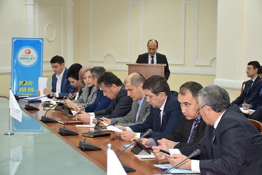 Qator qonun loyihalari qizg‘in muhokamalarga sabab bo‘ldi
