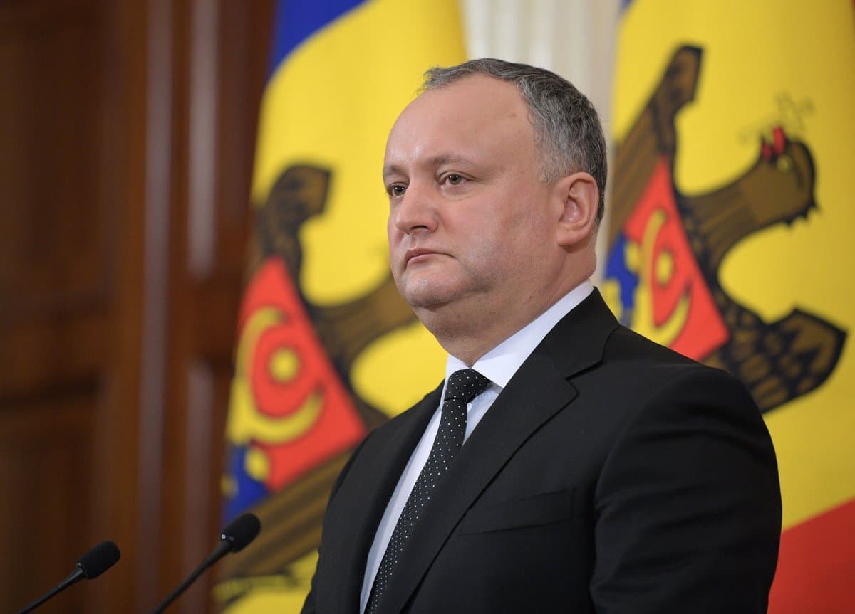 Moldaviya prezidenti avariyaga uchradi (foto)