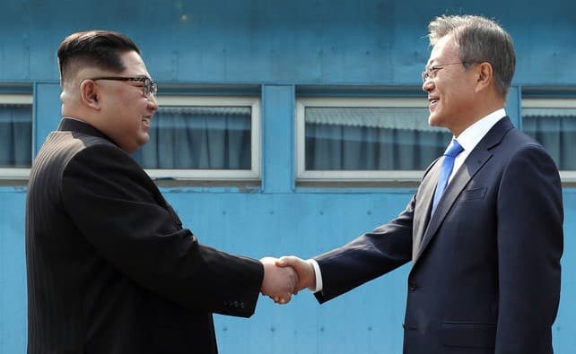 Kim Chen In va Mun Chje In o‘zaro urush bo‘lmasligiga va'da berdi