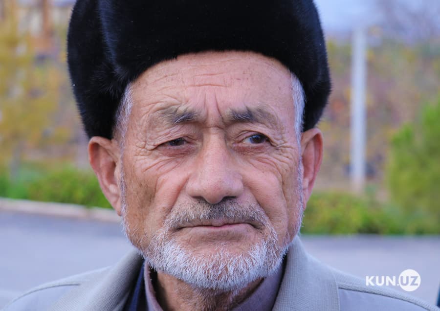 «Captiva'ni suvenir qilib, uyga olib qo‘yganman». Mirziyoyevdan sovg‘a olgan tojikistonlik dehqon bilan suhbat