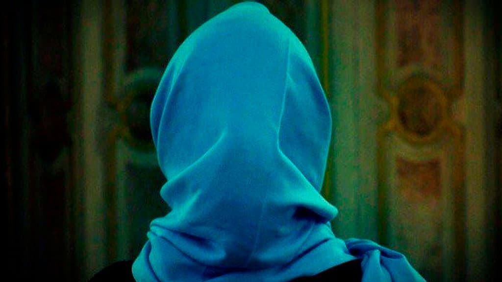 BMT niqobning taqiqlanishini musulmon ayollari huquqlarining toptalishi deb tan oldi