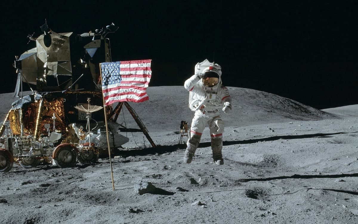 NASA Oyga qadam qo‘yish chog‘idagi audio yozuvlarni e'lon qildi