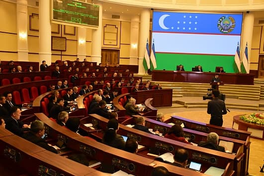Deputatlar 2019 yilgi Byudjyetnomani muhokama qilishdi