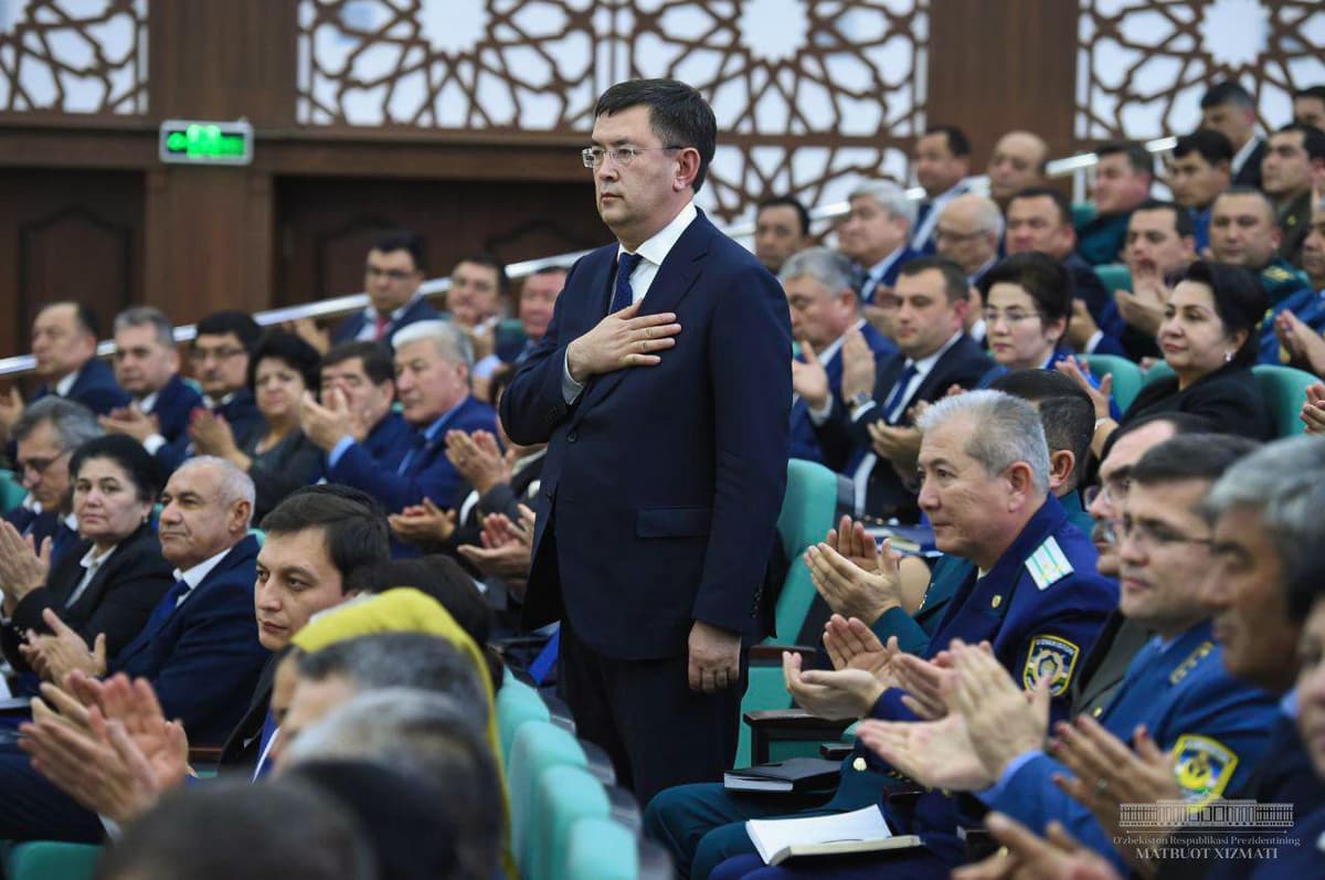 Erkinjon Turdimov Samarqand viloyati hokimligiga rasman tasdiqlandi