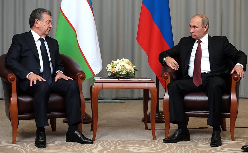 Shavkat Mirziyoyev va Vladimir Putin telefon orqali muloqot o‘tkazdi