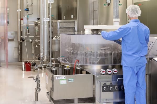 Ukraina kompaniyasi O‘zbekistonda farmatsevtika zavodi tashkil qiladi