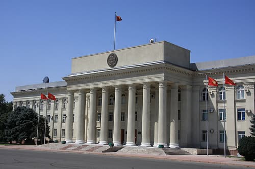 Qirg‘iziston parlamenti yangi bosh prokuror nomzodini tasdiqladi