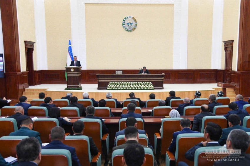 Qashqadaryoda videoselektor: Prezident joylardagi ijro organlarini tanqid qildi