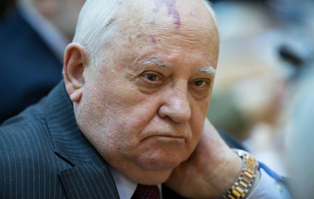 Gorbachyov AQShning raketalar bo‘yicha qarorini baholadi