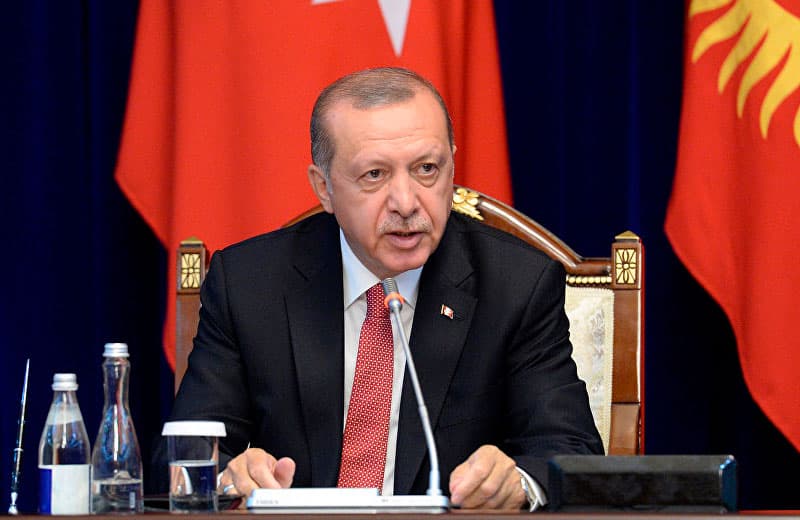 Erdo‘g‘an Qirg‘izistonni dollardan voz kechishga chaqirdi