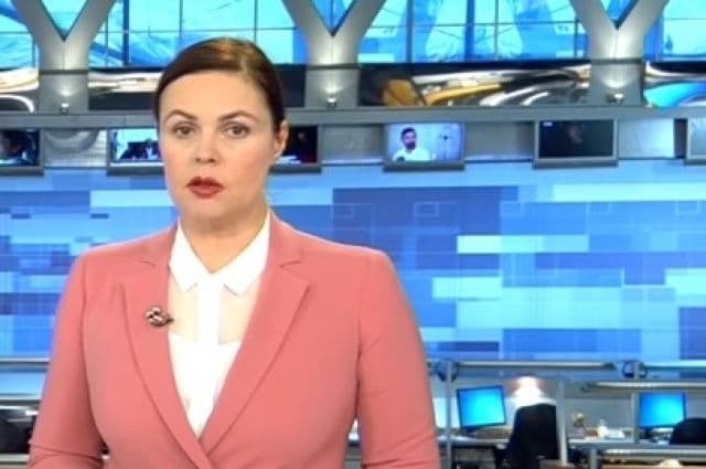 Rossiyalik mashhur teleboshlovchining otasi o‘zbekistonlik migrantlar bilan qalloblikda gumonlanmoqda