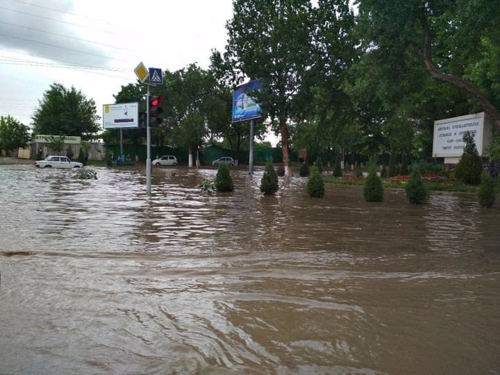 “Aniq takliflar ishlab chiqiladi va bajarilishi ta’minlanadi” - poytaxt hokimligi suv toshqinlari bo‘yicha bayonot berdi