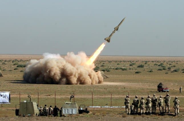 Eron raketa sinovlarini o‘tkazish uchun hech kimdan ruxsat so‘ramasligini bildirdi