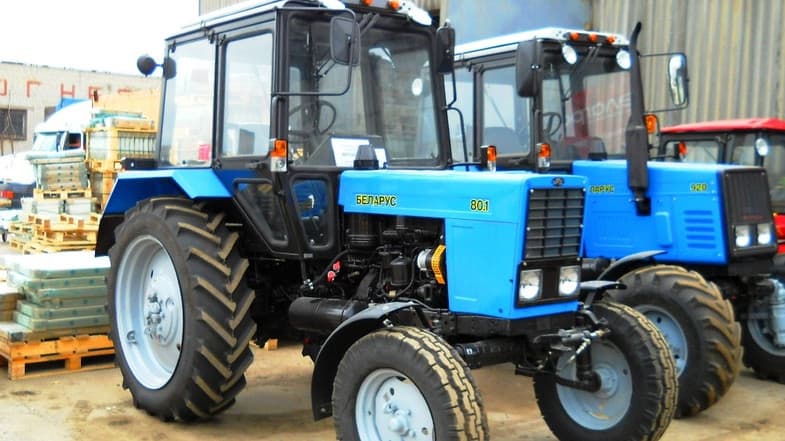 Uzbekistan denies buying tractors of Tajikistan