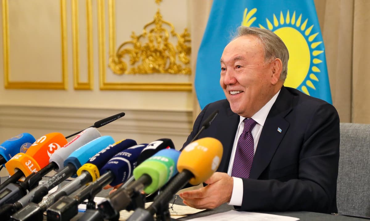 Nazarboyev ayollar dunyoni boshqarganda nima bo‘lishi haqida 
