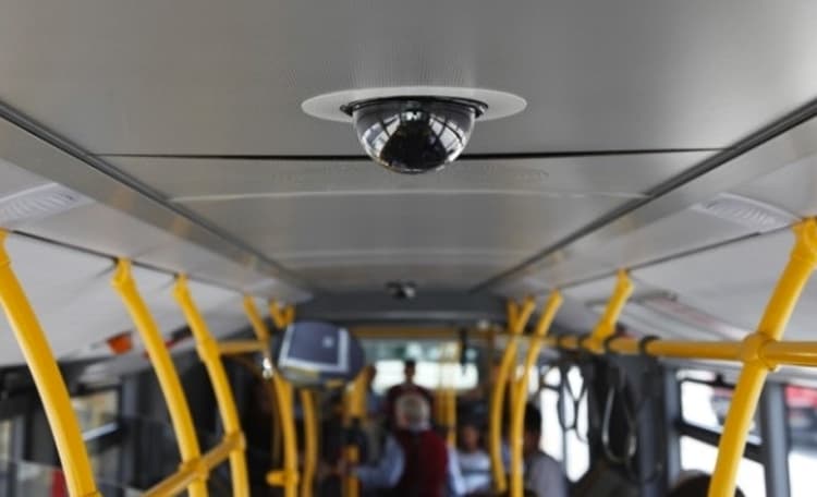 Avtobuslarga kuzatuv kameralarini o‘rnatish taklif qilindi
