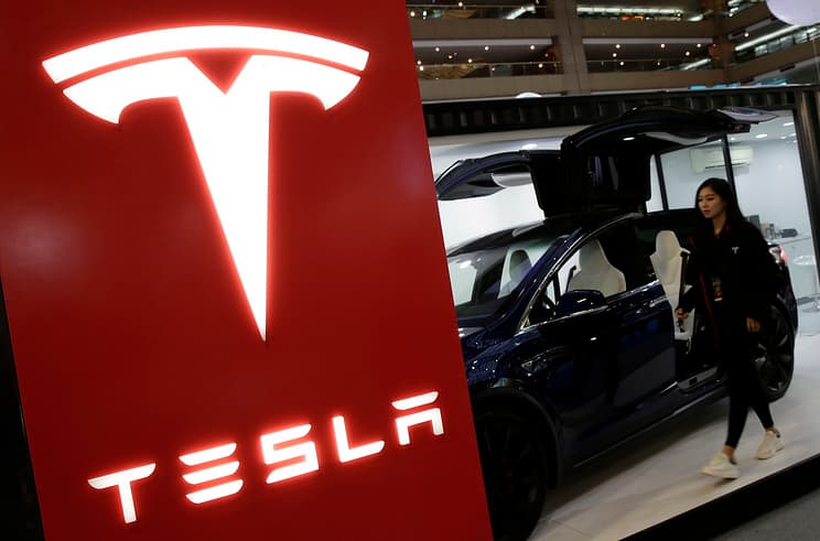 Tesla rekord darajada zarar ko‘rdi